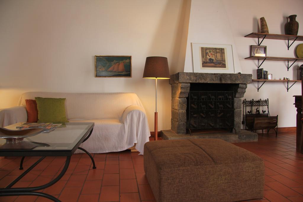 Santana Houses Rabo de Peixe Phòng bức ảnh