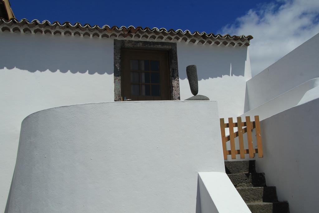 Santana Houses Rabo de Peixe Phòng bức ảnh
