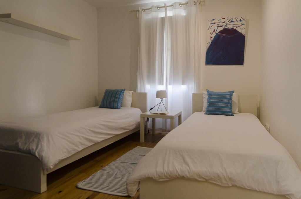 Santana Houses Rabo de Peixe Phòng bức ảnh